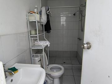 VENTA DE CASA EN ZONA RESIDENCIAL DE PUEBLO LIBRE…