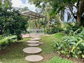 Extraordinario apartamento en Reservas del Campestre con vista al bosque nativo. Club Campestre. Cerritos. Pereira - Colombia.