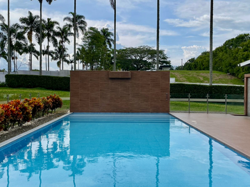 Extraordinario apartamento en Reservas del Campestre con vista al bosque nativo. Club Campestre. Cerritos. Pereira - Colombia.