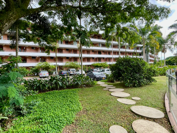 Extraordinario apartamento en Reservas del Campestre con vista al bosque nativo. Club Campestre. Cerritos. Pereira - Colombia.
