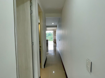 Extraordinario apartamento en Reservas del Campestre con vista al bosque nativo. Club Campestre. Cerritos. Pereira - Colombia.