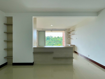Extraordinario apartamento en Reservas del Campestre con vista al bosque nativo. Club Campestre. Cerritos. Pereira - Colombia.