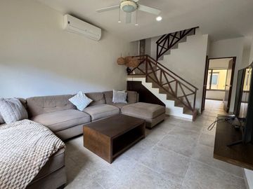 Casa con alberca, cenote, casa club, en venta, Allegranza Playa del Carmen