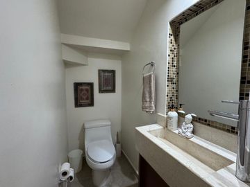 Casa con alberca, cenote, casa club, en venta, Allegranza Playa del Carmen