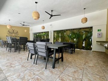 Casa con alberca, cenote, casa club, en venta, Allegranza Playa del Carmen