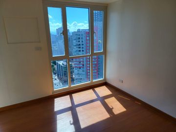 Good Deal 2 Bedroom 2BR Unit for Sale in Axis Residences Mandaluyong City