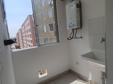 AMPLIO DEPARTAMENTO EN ALQUILER EN CONDOMINIO EN SMP Máximo