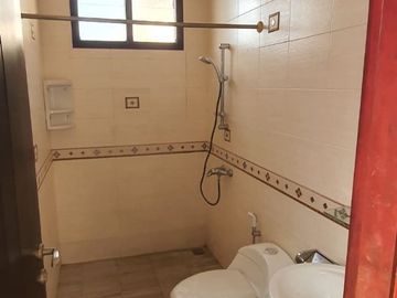 DIJUAL Rumah PAPANDAYAN Gajahmungkur Dekat AKPOL Semarang