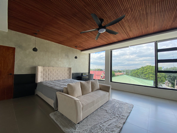 Mira Nila Homes House for Sale Quezon City!
