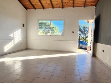 VENTA CASA CARLOS PAZ