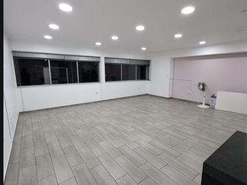 Vendo departamento ú oficina Miraflores 1 dormitroio