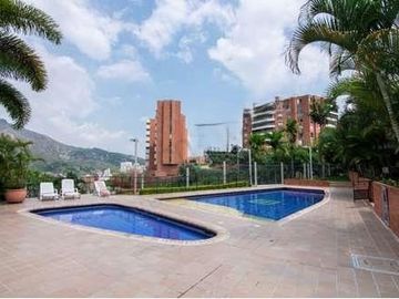 VENTA CASA EN CONDOMINIO ¡Descubre el hogar de tus sueños en el exclusivo oeste de Cali! 🌟