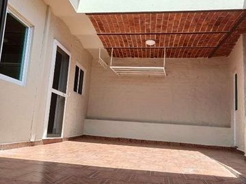 Casa de un nivel en San Antonio Tlayacapan		$3,850,000
