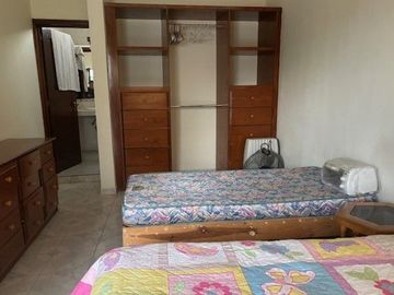 Casa en Venta de Un Piso en La Cruz, Querétaro ¡Vive en el Centro de la Ciudad!