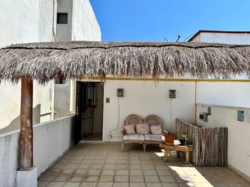 Penthouse Estilo Colonial Mexicano en el Corazón de Playa del Carmen Ubicación privilegiada, encanto tradicional y potencial de inversión