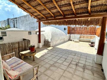 Penthouse Estilo Colonial Mexicano en el Corazón de Playa del Carmen Ubicación privilegiada, encanto tradicional y potencial de inversión