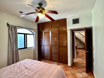 Penthouse Estilo Colonial Mexicano en el Corazón de Playa del Carmen Ubicación privilegiada, encanto tradicional y potencial de inversión