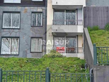 vende Departamento Puerto  Varas, region de Los Lagos a Pasos del centro Edificio Vita