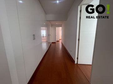 DEPARTAMENTO EN URB. VALLE HERMOSO DE MONTERRICO SURCO