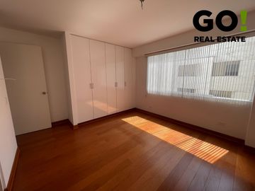 DEPARTAMENTO EN URB. VALLE HERMOSO DE MONTERRICO SURCO