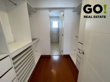 DEPARTAMENTO EN URB. VALLE HERMOSO DE MONTERRICO SURCO