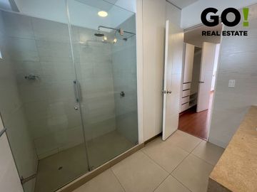 DEPARTAMENTO EN URB. VALLE HERMOSO DE MONTERRICO SURCO