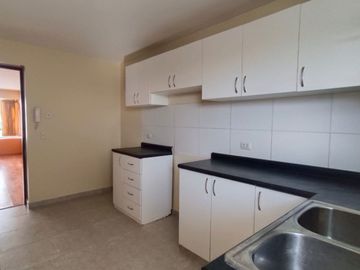 ¡¡¡ALQUILO LINDO DEPARTAMENTO EN RESIDENCIAL SOLAR DE CHALLAPAMPA EN CERRO COLORADO!!!