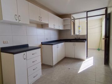 ¡¡¡ALQUILO LINDO DEPARTAMENTO EN RESIDENCIAL SOLAR DE CHALLAPAMPA EN CERRO COLORADO!!!