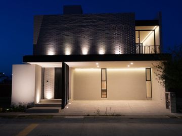 Casa Nueva a 3 Minutos de La Ibero