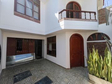 Casa de 182 m² construidos en venta – Viñedos de Santa María, Ica