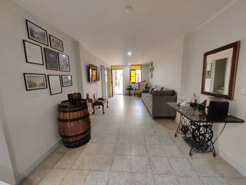 Casa de 182 m² construidos en venta – Viñedos de Santa María, Ica