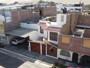Casa de 182 m² construidos en venta – Viñedos de Santa María, Ica