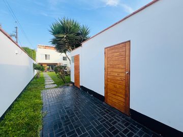Casa amplia con jardines, y salida a parque 🏡💫 en Brisas de Villa