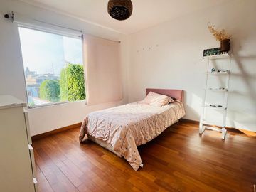Casa amplia con jardines, y salida a parque 🏡💫 en Brisas de Villa