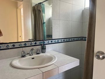 Casa amplia con jardines, y salida a parque 🏡💫 en Brisas de Villa