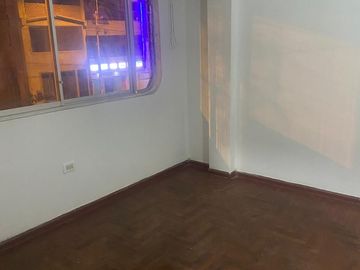 Venta de Casa Espaciosa en Villa El Salvador