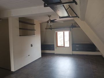 CASA DENTRO DE EXCLUSIVO CONJUNTO EN CENTRO NORTE QUITO