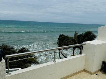 Departamento frente al mar en Ciudad Del Mar de oportunidad.