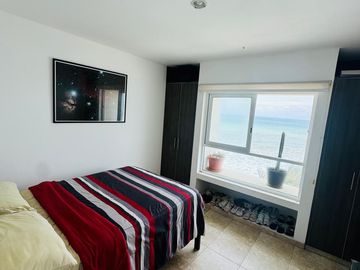 Departamento frente al mar en Ciudad Del Mar de oportunidad.