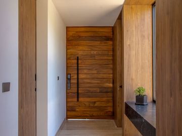 Casa ATHENA: No solo es moderna, es un refugio donde cada rincón invita a disfrutar, a crear recuerdos, a vivir plenamente.