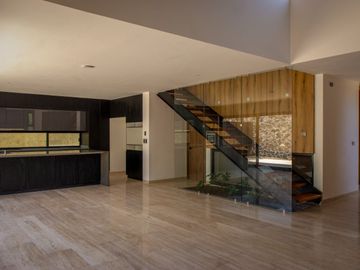 Casa ATHENA: No solo es moderna, es un refugio donde cada rincón invita a disfrutar, a crear recuerdos, a vivir plenamente.