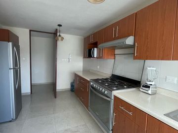 Departamento amueblado en venta en Lomas 4ta secc