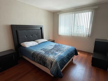 Departamento amueblado en venta en Lomas 4ta secc