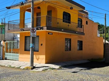 Casa en Venta, Colonia Lomas de las Flores, Villa de Alvarez, Colima