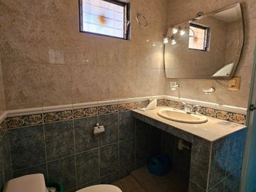 Casa en Venta, Colonia Lomas de las Flores, Villa de Alvarez, Colima