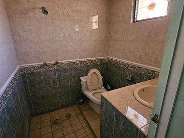 Casa en Venta, Colonia Lomas de las Flores, Villa de Alvarez, Colima