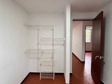 ¡Oportunidad! Apartamento Remodelado en Primer Piso – Unidad Residencial Kumanday, Cali
