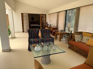 CASA DE UN NIVEL EN VENTA EN FRACCIONAMIENTO ECOLÓGICO CON CASA CLUB EN TESMIC, XOCHIMILCO