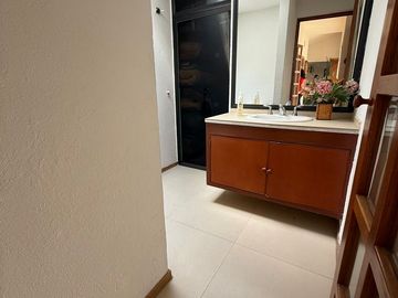 CASA DE UN NIVEL EN VENTA EN FRACCIONAMIENTO ECOLÓGICO CON CASA CLUB EN TESMIC, XOCHIMILCO