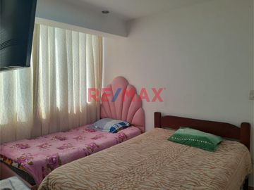 Se Vende Hermoso Departamento Frente A Parque